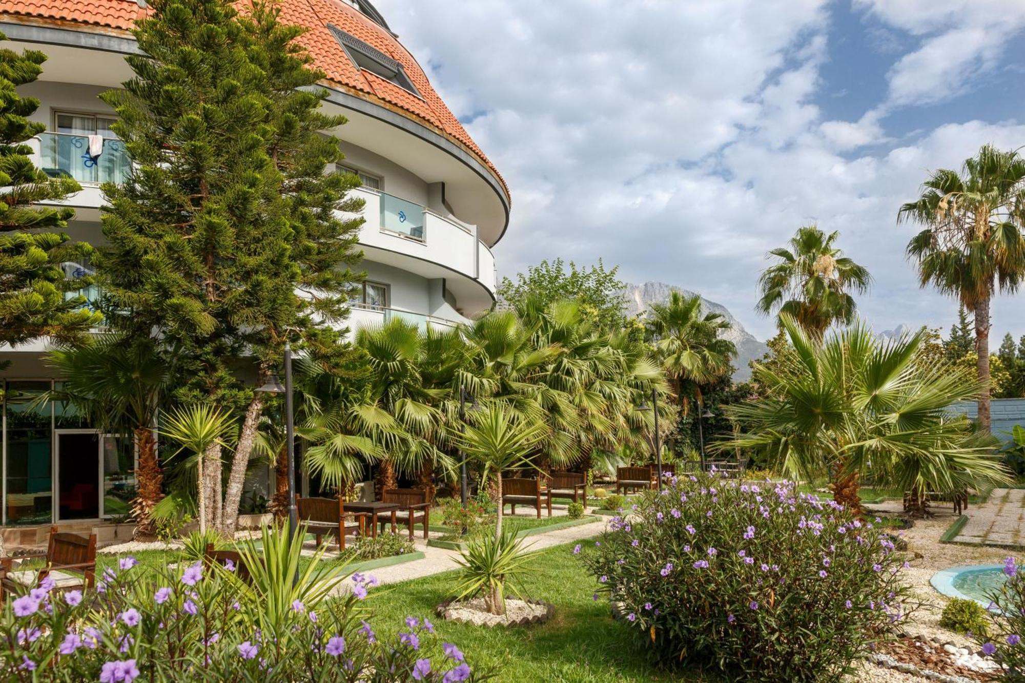 Dedeman Kemer Resort エクステリア 写真