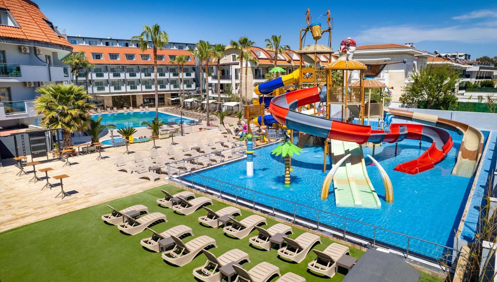 Dedeman Kemer Resort エクステリア 写真